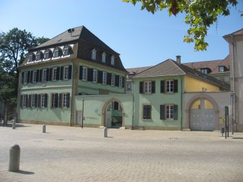Hier hat die Stadt Speyer durch elektrophysikalische Mauerentfeuchtung sehr viel Geld gespart